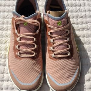 ECCO BIOM Natual Motion 2.1